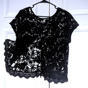 Elegant Black Lace Women's Top